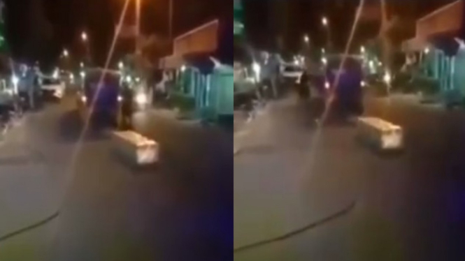 Peti Jenazah COVID-19 Melorot Jatuh ke Jalan (Instagram/sedulur_solo)