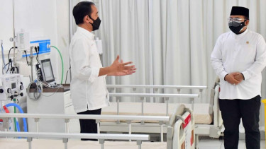 Presiden Jokowi Resmikan Asrama Haji Pondok Gede jadi RS Darurat COVID-19