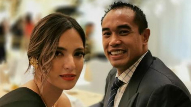 Nia Ramadhani dan Ardi Bakrie.