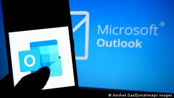 Microsoft Outlook.