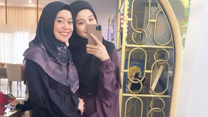 Lesti Kejora dengan Laudya Cynthia Bella