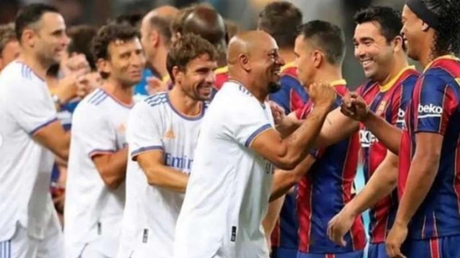 Real Madrid Legends vs Barcelona Legends.