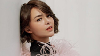 Viral Video Lawas Amanda Manopo Dipeluk Laki-laki dengan Pakaian Terbuka, Warganet: Billy Syaputra?