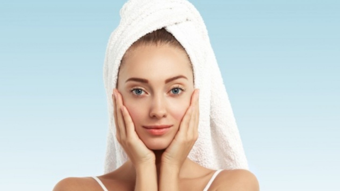 Ilustrasi wanita/skincare/kecantikan.