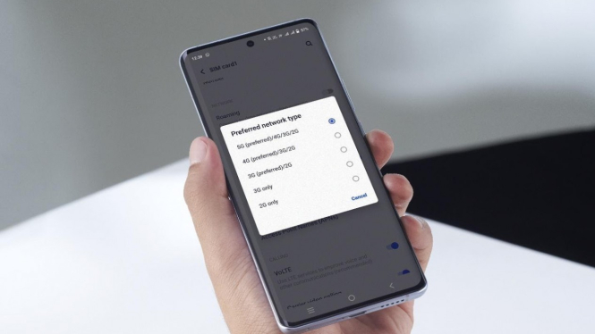 Vivo V21 5G.