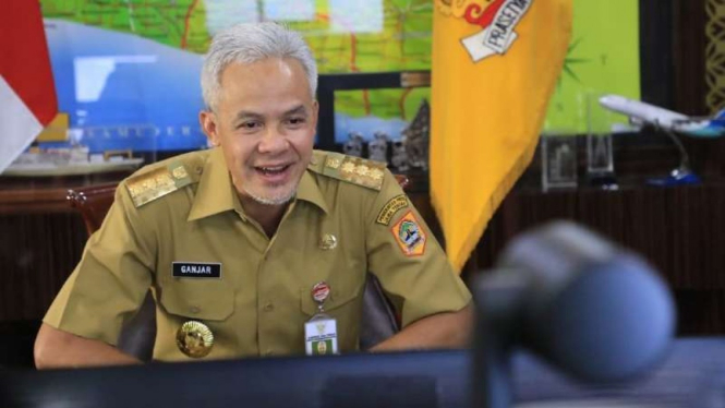 Gubernur Jawa Tengah Ganjar Pranowo saat rapat koordinasi secara virtual Rembug Desa dengan Bupati dan para kepala se-Kabupaten Banyumas, Senin, 26 Juli 2021.