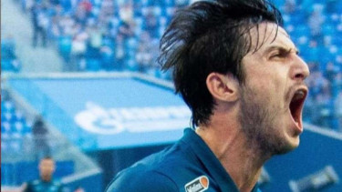 Bomber Zenit St Petersburg, Sardar Azmoun.