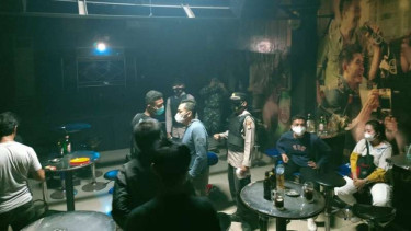 Satgas COVID-19 Kota Serang razia kelab malam yang masih buka saat PPKM