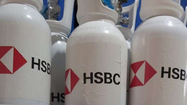 Tabung oksigen bantuan dari HSBC untuk pasien COVID-19.