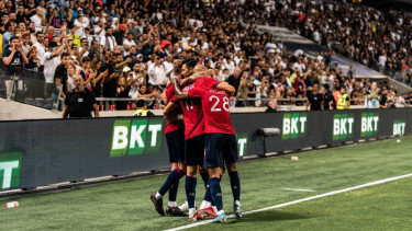 Pemain Lille rayakan kemenangan atas PSG