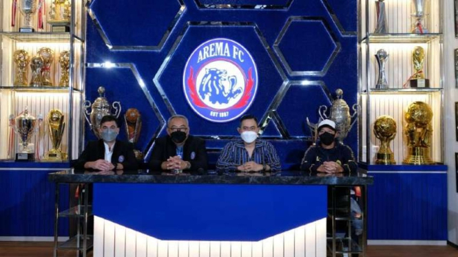 Arema FC merilis logo ultah dan program sosial menyambut 34 tahun