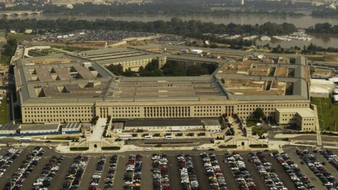 Departemen Pertahanan Amerika Serikat atau Pentagon.