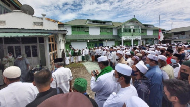 Prosesi pemakaman Habib Saggaf bin Muhammad Aljufri