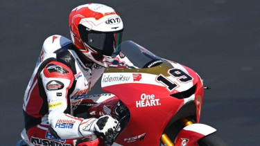 Pembalap Indonesia di Moto3, Andi Farid Izdihar alias Andi Gilang. 