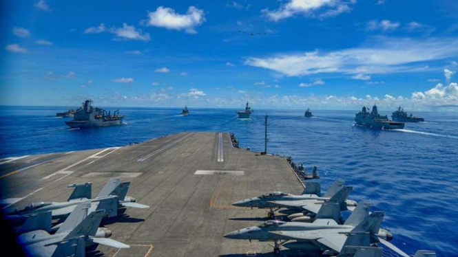 VIVA Militer: Armada tempur Amerika Serikat (AS) di Laut China Selatan