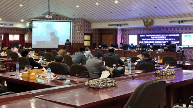 Ilustrasi Anggota DPRD Kota Tangerang saat rapat.