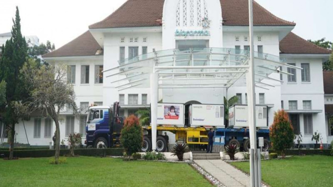 Bio Farma kirim 15,2 juta vaksin ke 34 provinsi selama agustus