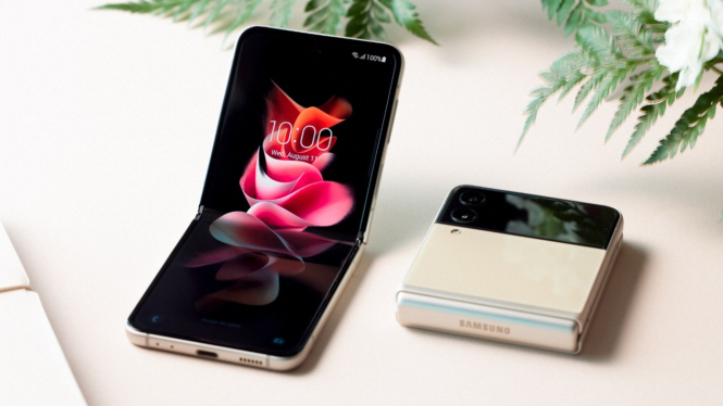 Samsung Galaxy Z Flip3.