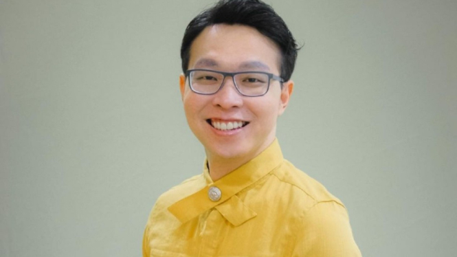 dr. Richard Lee.