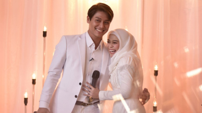 Rizky Billar dan Lesti Kejora.