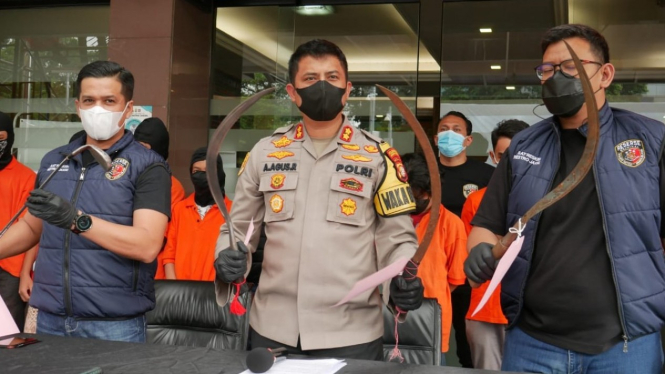 Polisi merilis tersangka tawuran (Foto ilustrasi).