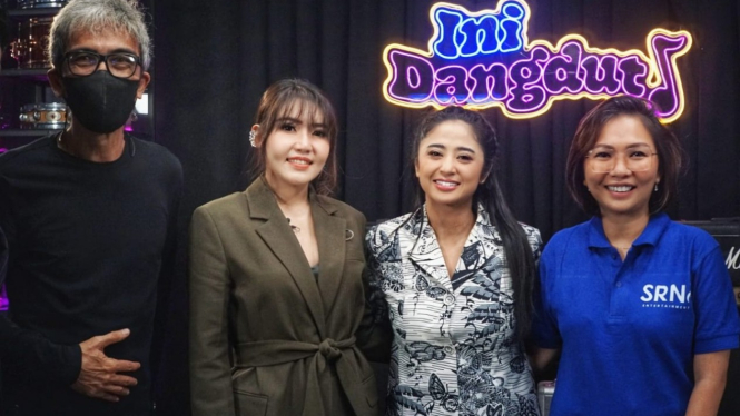 Via Vallen dan Dewi Perssik