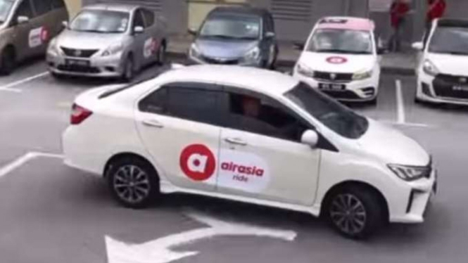 Layanan Taksi Online AirAsia