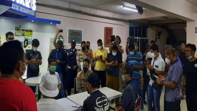 Polisi lakukan mediasi dua kubu yang bentrok di Kampus Unkris