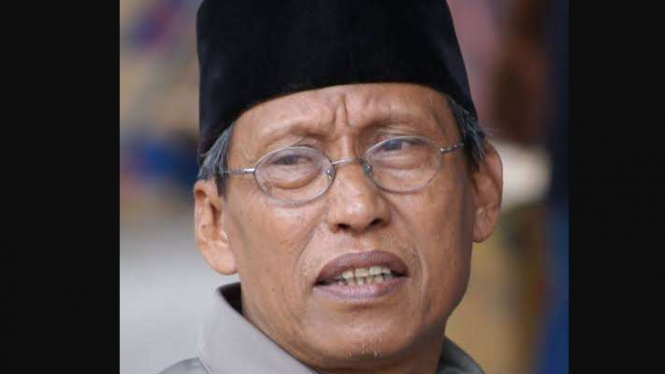 KH Andi Iskandar Tompo.