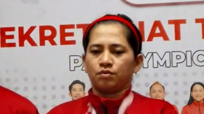 Atlet bulutangkis Indonesia, Leani Ratri Oktila