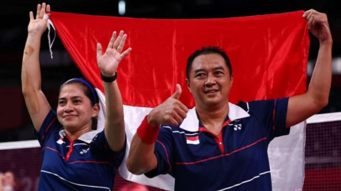Pasangan ganda campuran Indonesia,  Hary Susanto/Leani Ratri Oktila