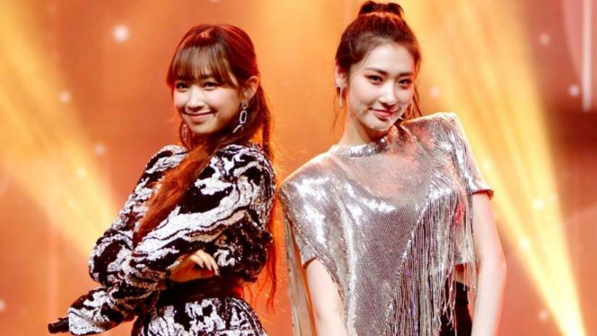 Dita Karang dan Jiny Secret Number