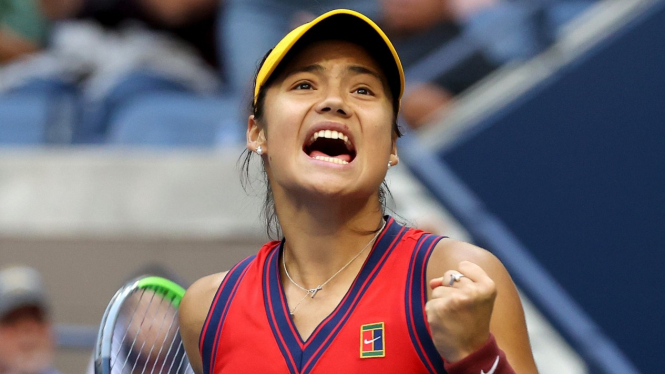 Petenis putri 18 tahun asal Inggris, Emma Raducanu