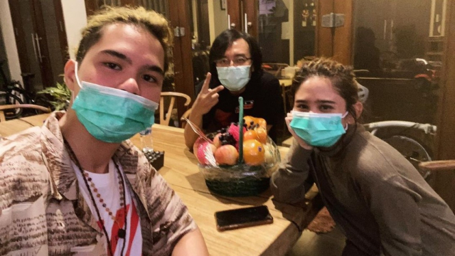 Dul Jaelani bersama Ari Lasso.
