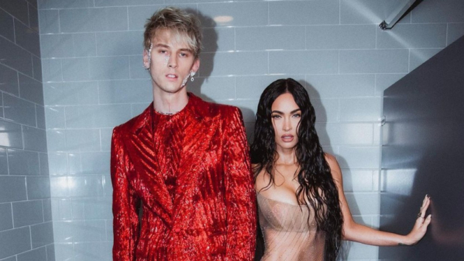 Machine Gun Kelly dan Megan Fox.