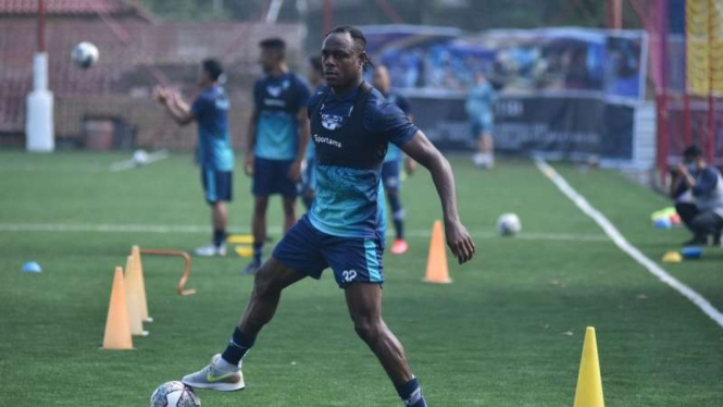 Kapten Persib Bandung, Victor Igbonefo.