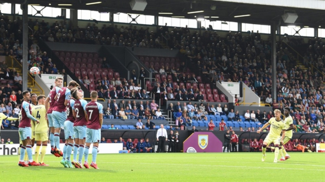 Pertandingan Burnley vs Arsenal