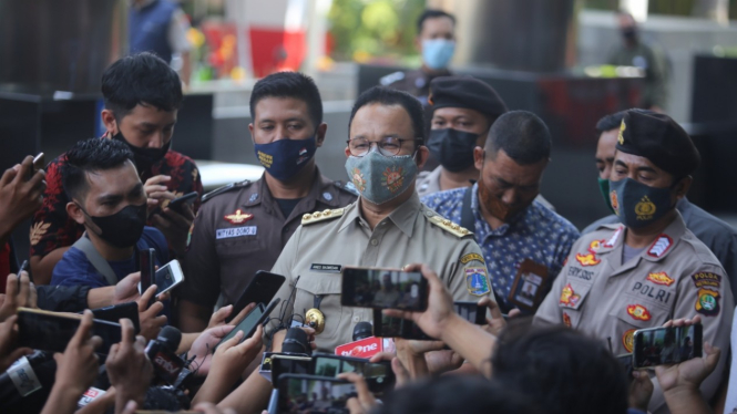 Gubernur DKI Anies Baswedan