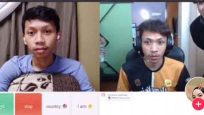 Viral cowok ketemu kembaran di omegle