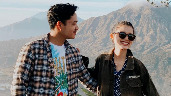 Azriel Hermansyah & Sarah Menzel