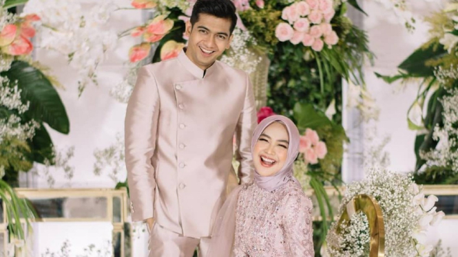 Lamaran Ria Ricis dan Teuku Ryan.
