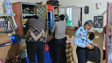 Lapas Kalianda melakukan razia ke kamar warga binaan