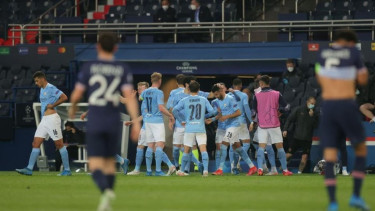 Manchester City merayakan gol ke gawang PSG