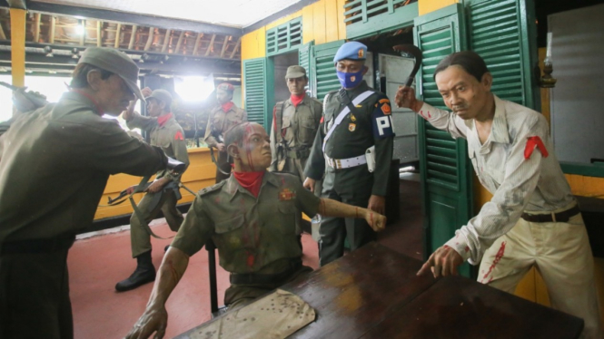 Peringatan Hari Pancasila Sakti di Lubang Buaya
