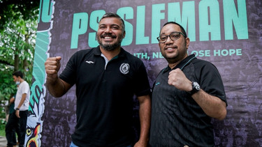 Direktur Utama PT PSS, Marco Gracia Paulo (kanan)