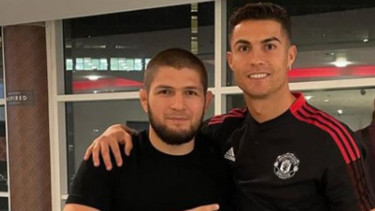 Khabib Nurmagomedov dan Cristiano Ronaldo