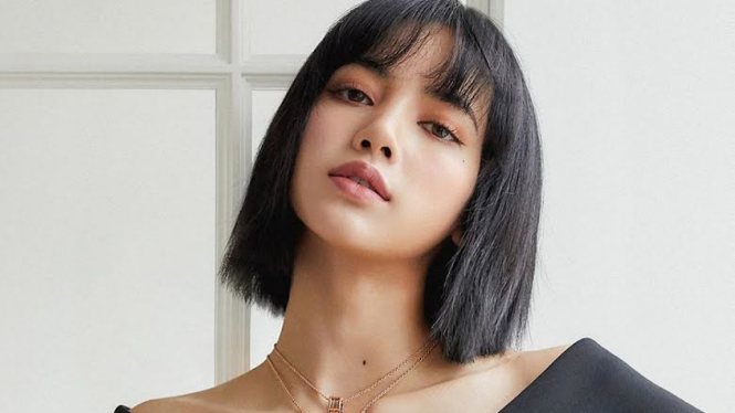 Lisa BLACKPINK