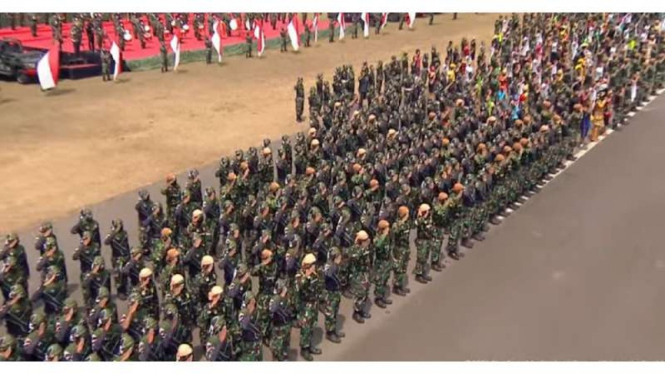 Parade prajurit Komponen Cadangan (Komcad) 2021