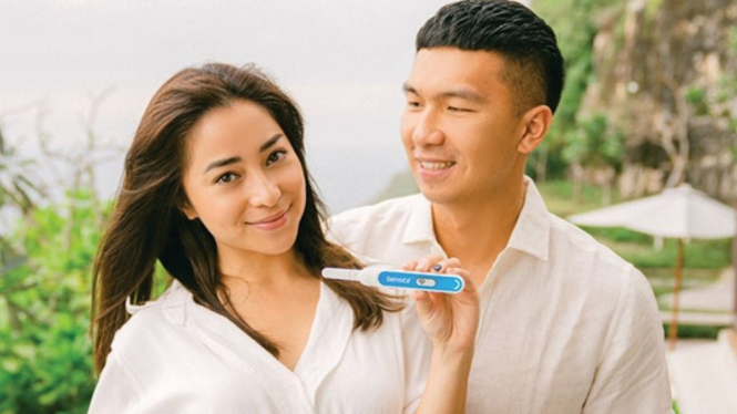 Nikita Willy dan Indra Priawan.