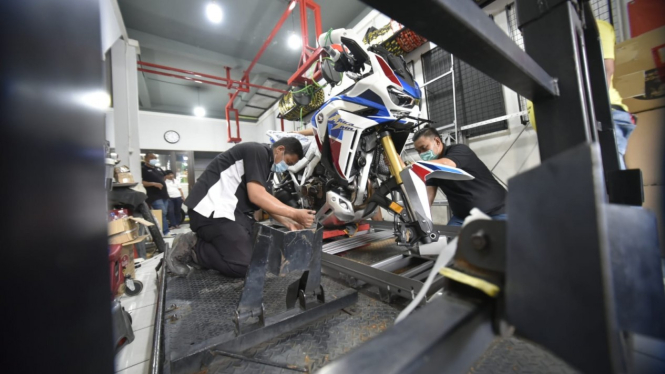 Honda CRF1100L Africa Twin